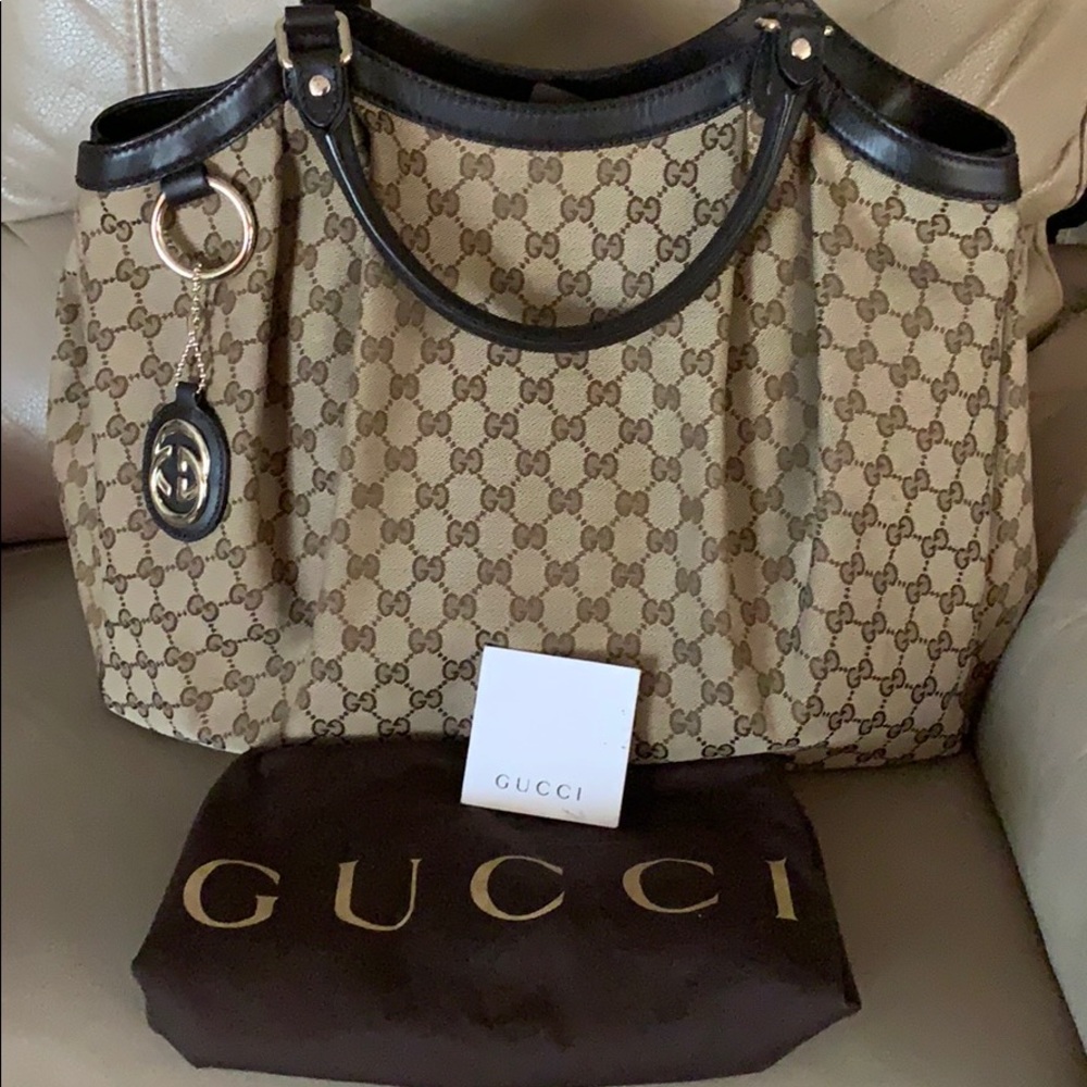 Authentic Gucci suke purse 🌹🌹🌹❤️❤️❤️